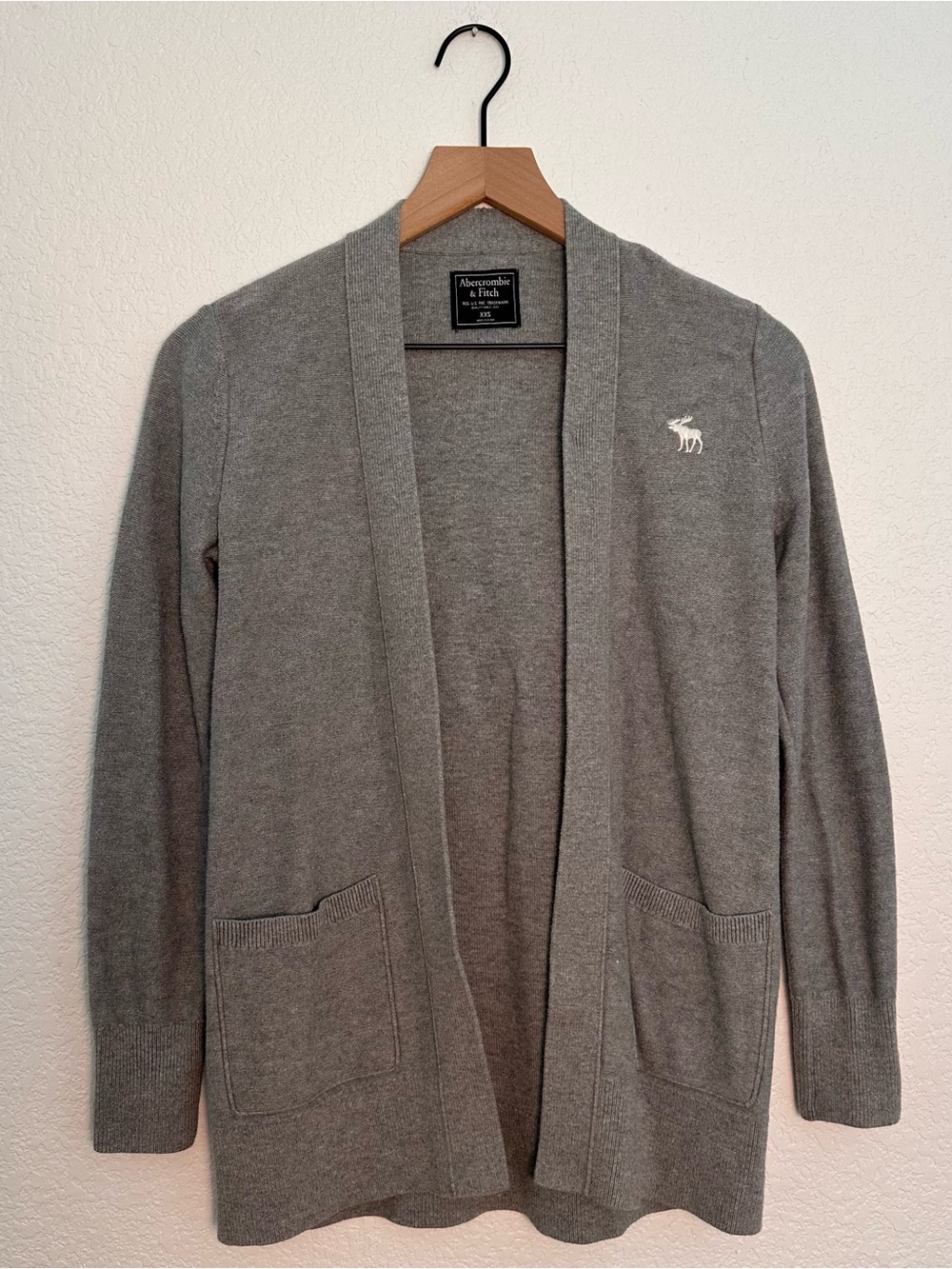Abercrombie & Fitch Gray Open-Front Cardigan Sweater